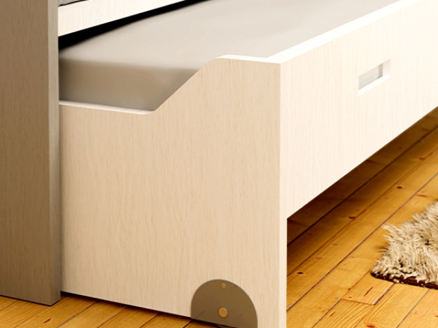 Ruedas de diseño Robby Media Luna instaladas en una cama, ofreciendo movilidad y un estilo moderno y funcional.